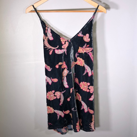 NWT Chelsea28 Print Velvet Chemise S - Picture 5 of 8